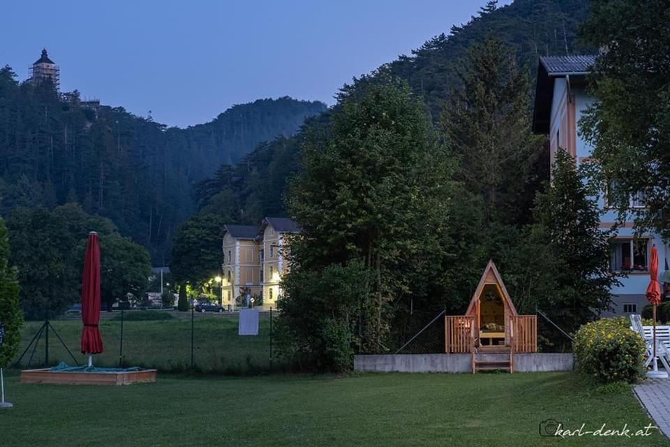 Holznest Hotell Gutenstein Eksteriør bilde
